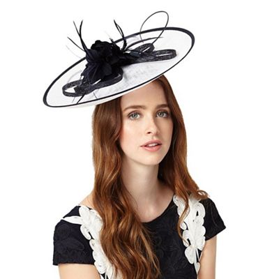 Lacey Disc Fascinator